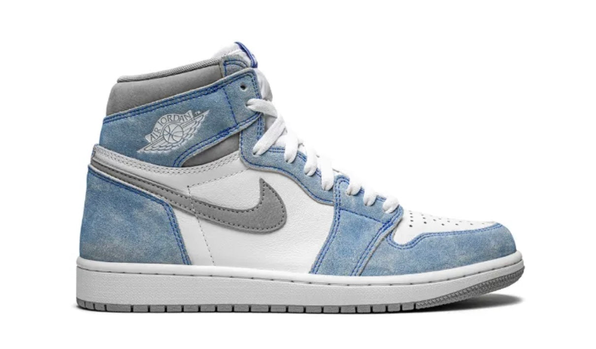 Jordan
Air Jordan 1 Retro High OG "Hyper Royal" sneakers