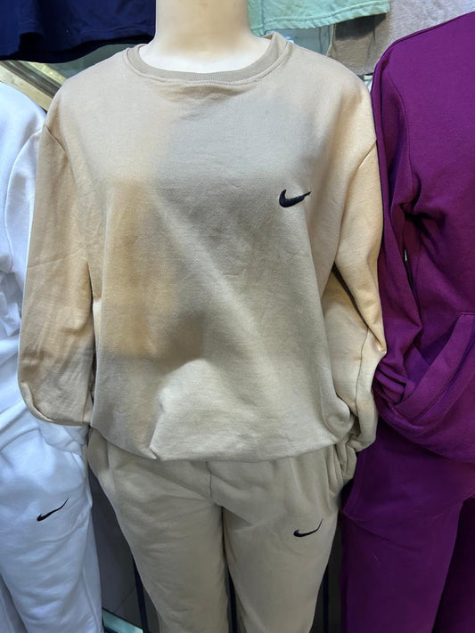 Two piece Nike set